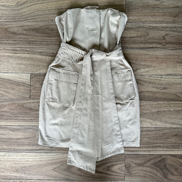 PrettyLittleThing | Belted Pocket Bodycon Safari Dress (US 2) - Picture 2 of 6